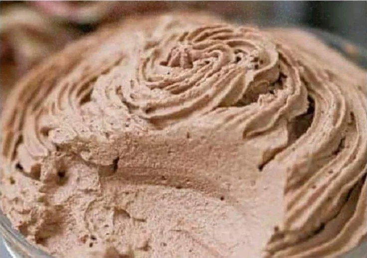 Delicious Keto chocolate mousse served in a dessert bowl